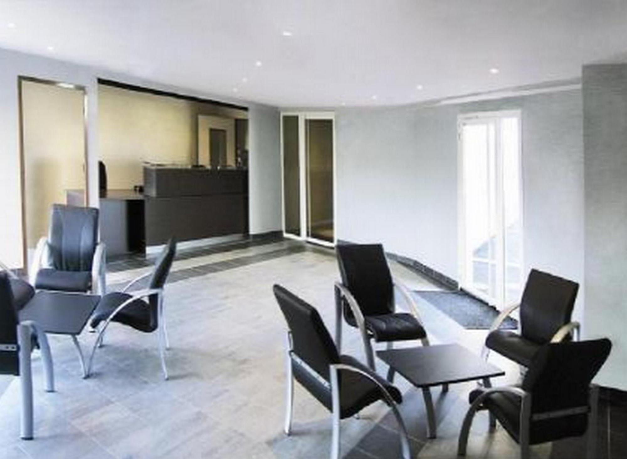 Sejours & Affaires Caen Le Clos Beaumois Bagian luar foto